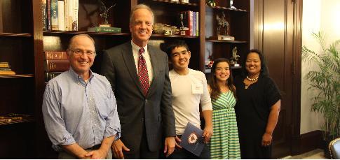 Sen. Moran Congratulates Topeka Student on Recognition at 2012 National History Day Competition