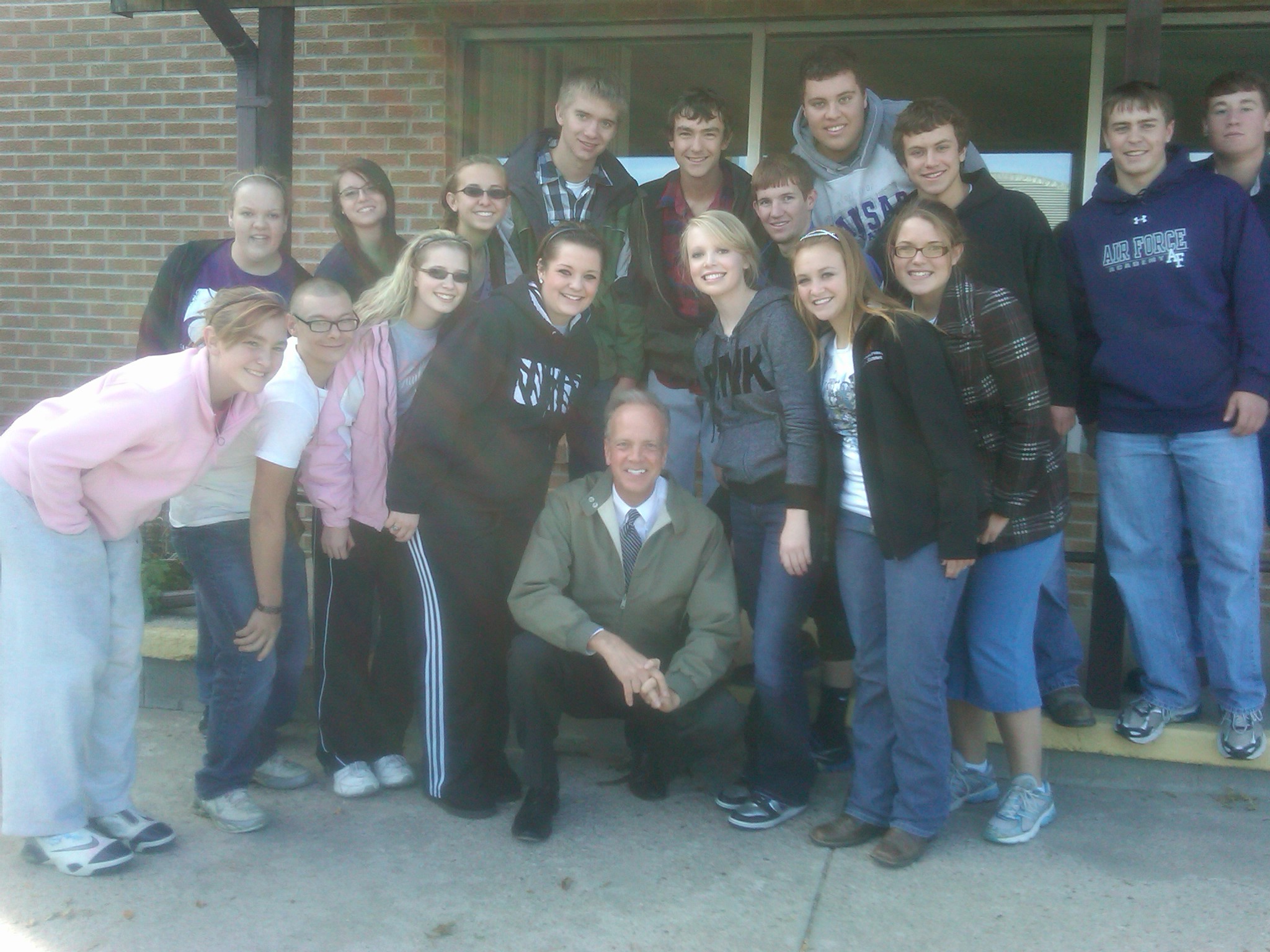 Sen. Moran Visits with Sharon Springs High School Students