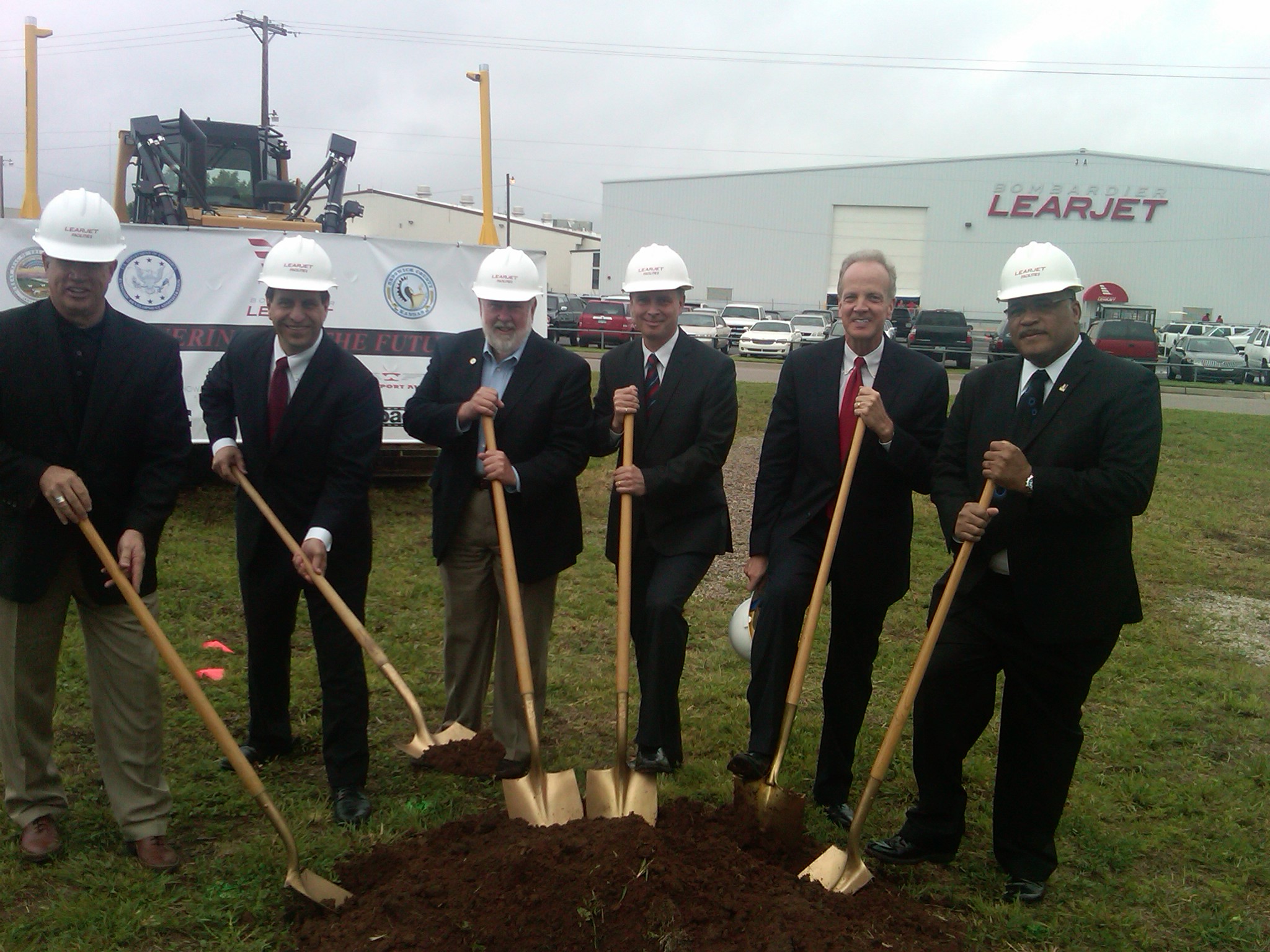 Breaking Ground at New Learjet Site in Wichita